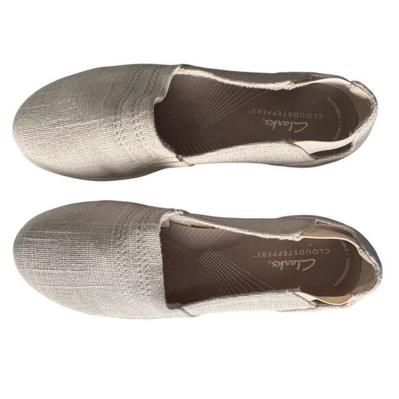 Clarks Womens Sz 7M Cloud Steppers Breeze Step II Shoe Natural Interest Slip On - Picture 6 of 12